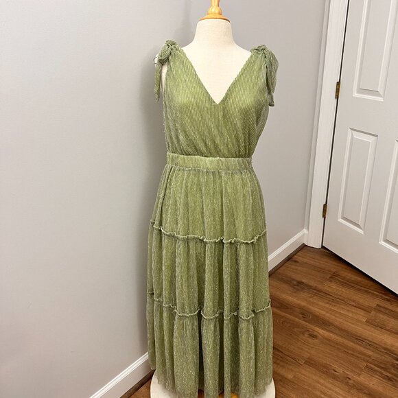 GREYLIN Sage  Green Delilah Shoulder Tie Plisse Maxi Dress Sz M - Picture 2 of 13